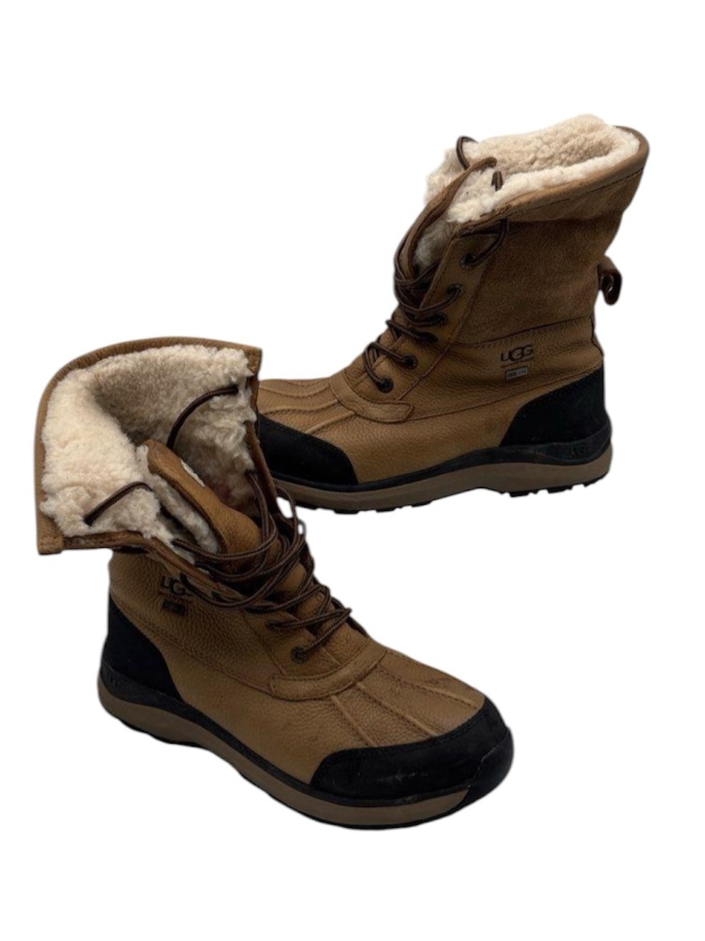 UGG Adirondack III boots in Chestnut - Picture 1 of 4